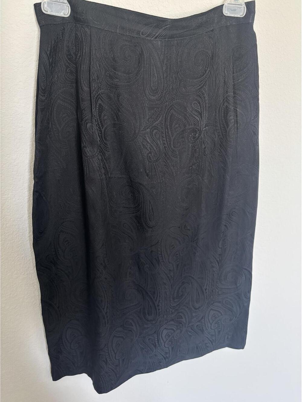 Vintage 100% Silk Black Paisley Midi Skirt Size 10 Minimalist Y2K Office Siren